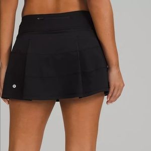 Pacesetter lululemon skirt black
